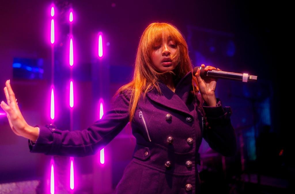 PinkPantheress salta no remix de UK Garage Banger ‘Sincere’ de MJ Cole