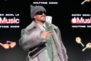 Bad Bunny está no top 25 na parada de músicas latinas populares