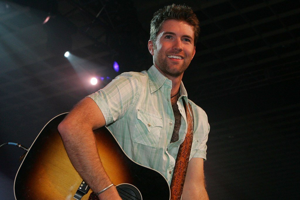 'Your Man' de Josh Turner: retrocesso no gráfico, 2006