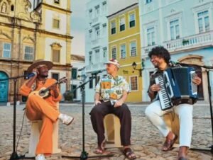 João Gomes, Mestrinho e Jota.pê revelam tracklist de 'Dominguinho Vol. 2'