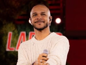 Quem é Fabinho, cantor que fez filho de Thiaguinho gostar de pagode?