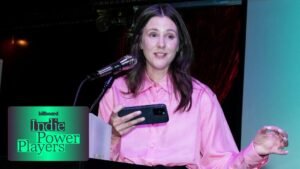 Zena White recebe Executiva do Ano de Femi Koleoso | Jogadores Indie Poderosos 2026
